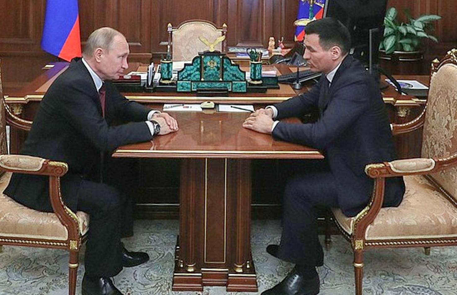 Путин назначил главой Калмыкии известного спортсмена за поездки в "ДНР" и поддержку боевиков - фото