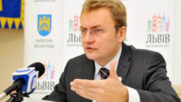 Мер Львова рассказал, когда Донбасс реально вернется в состав Украины 