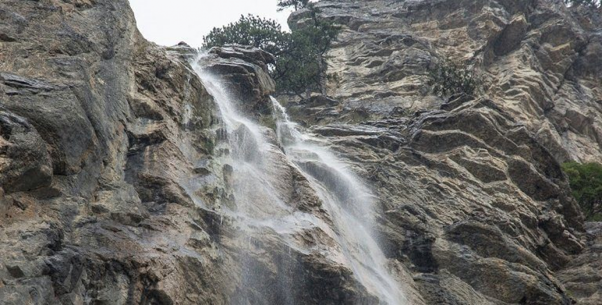 Крым лишился самого красивого водопада: кадры, что осталось от Кобалара