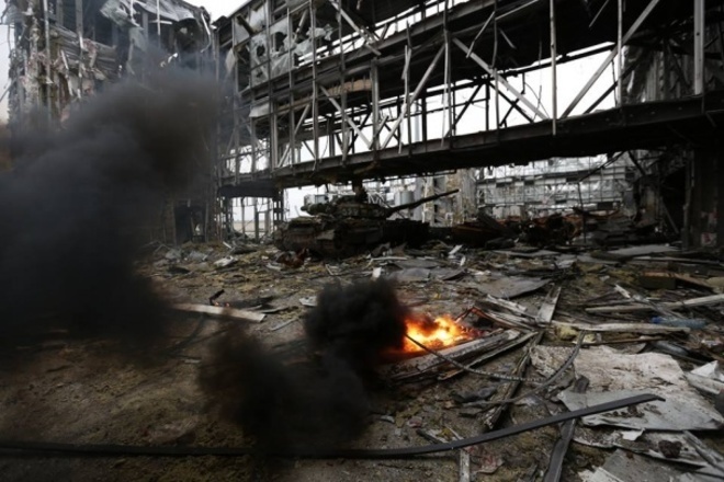 В штабе АТО сообщили о разгроме сил ополчения в аэропорту Донецка