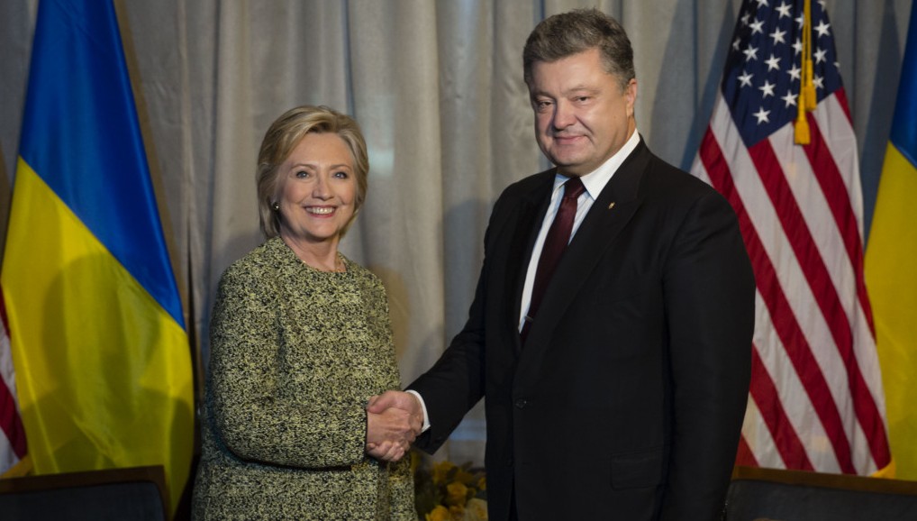 При личной встрече в США Клинтон и Порошенко поговорили о введении жестких санкции против России