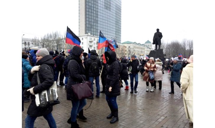 "Нужна массовка для легитимности", - в Донецке сгоняют бюджетников для "поддержки" фаворита Кремля Пушилина