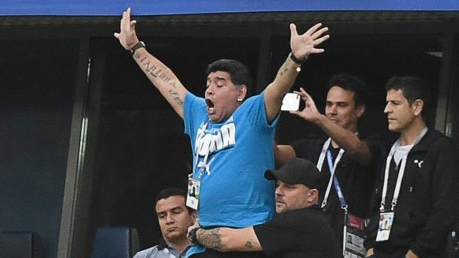 Не выдержал сумасшедших эмоций: после победы Аргентины Марадона угодил в больницу