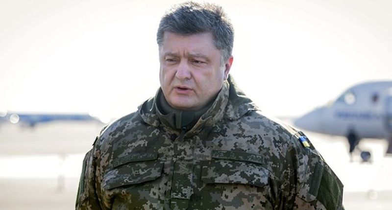 "Руководители неких политических сил желают отдать Донбасс Кремлю, я никогда этого не позволю!" – Порошенко 