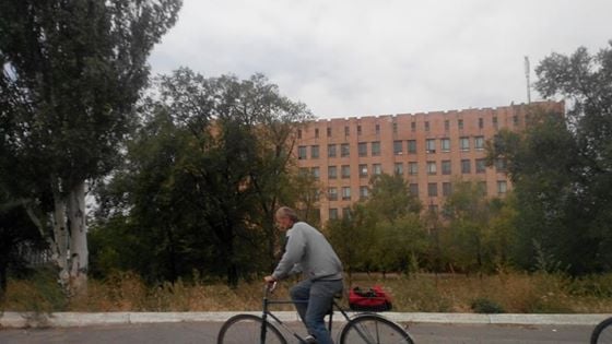 Жители Луганска: Если больше бомбить не будут - Луганск придет в себя