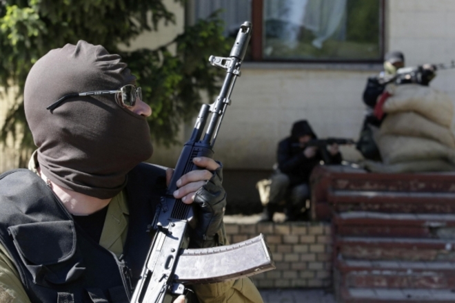 Жесткая паника в рядах террористов "ДНР": им снова начинает казаться наступление украинских войск, готовятся бомбоубежища