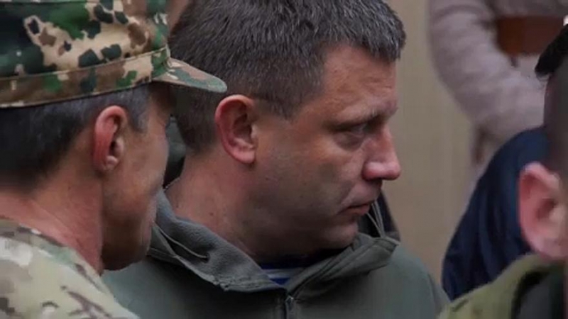 В Донецке замечен боевик, похожий на Захарченко: в Сети показали кадры с двойником убитого главаря "ДНР"
