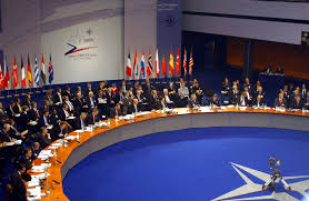 НАТО изучает возможные варианты развития событий в Украине