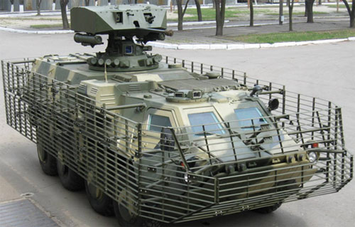 Генштаб ВСУ: Военные в зоне АТО получили 3 новых бронетранспортера БТР-4Е