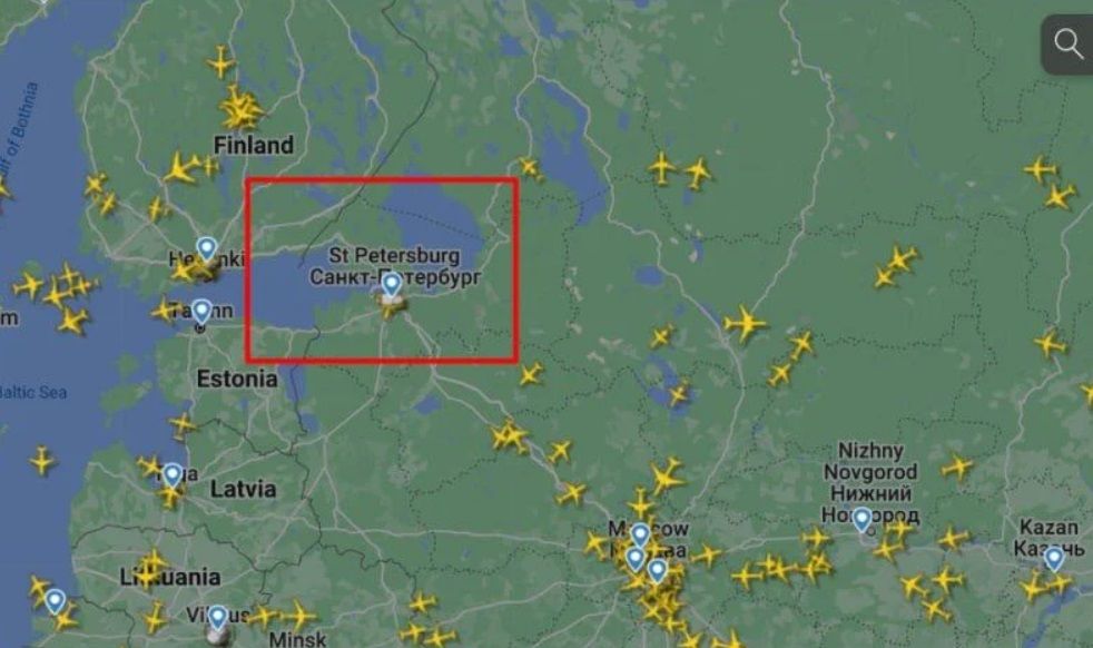 Навіщо так терміново закрили небо над Санкт-Петербургом: у Міноборони РФ дали офіційну відповідь
