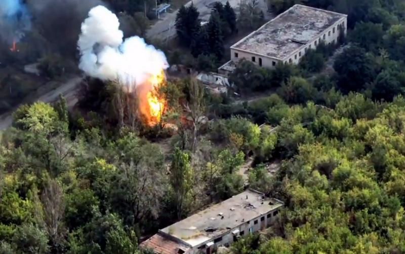 Николаевские десантники 79-й ОДШБр сожгли российские танки вместе с экипажами – видео