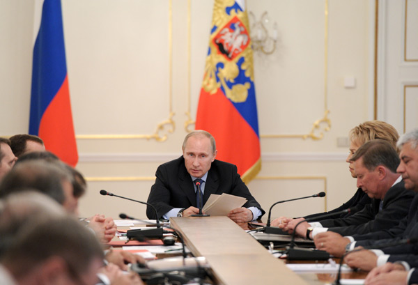 Томос как кость в горле Кремля: Песков сообщил, что обсуждал Путин на встрече с Советом безопасности