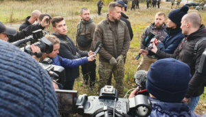 Андрей Билецкий, Нацкорпус, разведение войск, акция протеста, Золотое